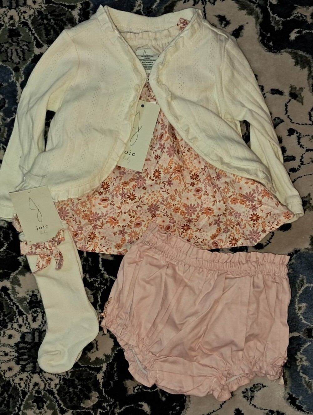Joie Baby Girl 3-6 Month Set. Brand new